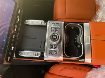 2027 Jetour G700 GAIA 2.0-liter Turbocharged 4 Cylinders Petrol Engine Grey Orange SUV