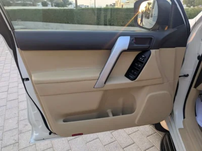 2016 Toyota Prado TXL 2.7L 4 Cylinder Engine White Beige SUV GCC Specs Excellent Condition