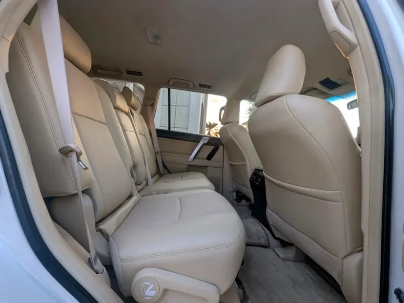 2016 Toyota Prado TXL 2.7L 4 Cylinder Engine White Beige SUV GCC Specs Excellent Condition