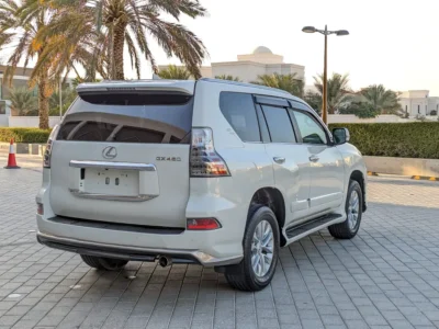 2016 Lexus GX-Series GX 460 4.6L V8 Petrol Engine White Black SUV GCC Specs Full Option