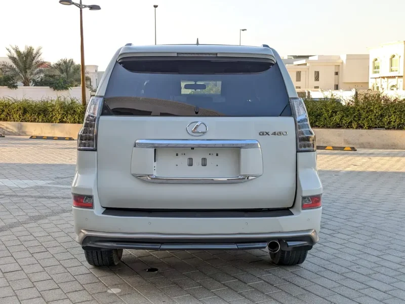 2016 Lexus GX-Series GX 460 4.6L V8 Petrol Engine White Black SUV GCC Specs Full Option