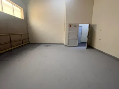 600 sqft Al Quoz 4 Large Mezzanine Floor Storage Space (with Windows) for Rent