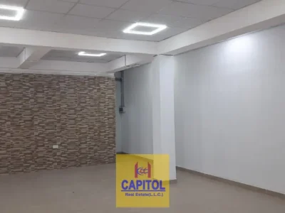 1,050 sqft BIG SPACE. GREAT VISIBILITY. MAXIMUM CONVENIENCE