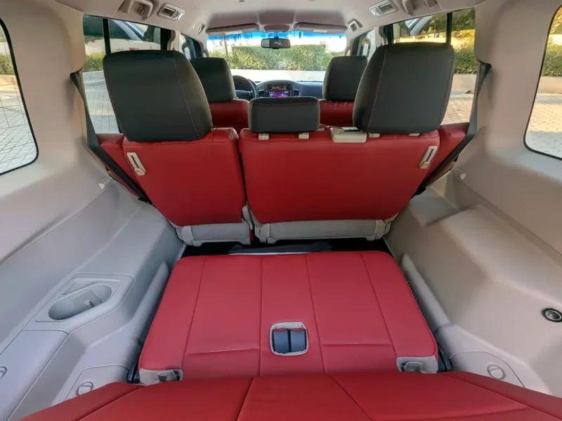 2015 Mitsubishi Pajero Modified Signature Edition 3.5L V6 Engine White Red SUV GCC Specs