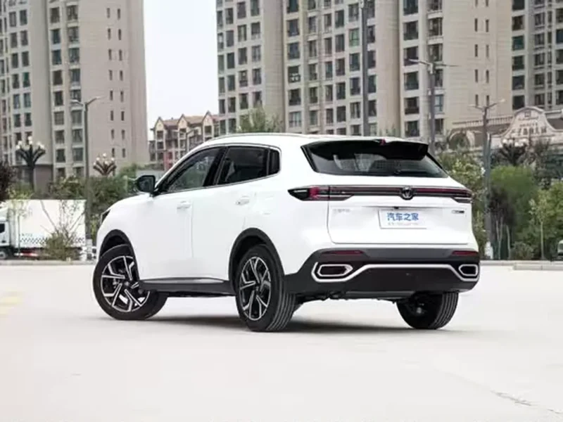 2026 Changan CS55 Plus Premium 4 Cylinders Petrol Engine White Black SUV Chinese Specs
