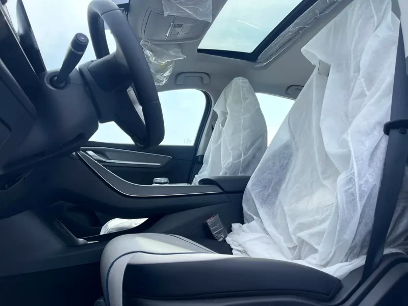 2025 BYD Destroyer 05 55 Luxury Edition DM-i Plug-in Hybrid 4 Cylinders Engine White Beige Sedan