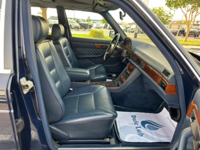 1991 Mercedes-Benz 560SEL 5.5 Litres 8 Cylinders Petrol Engine Black Sedan Neat and Clean Car