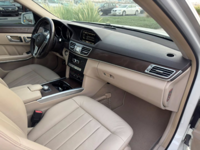 2015 Mercedes-Benz E300 3.5-liter V6 Petrol Engine White Beige Sedan NEAT AND CLEAN CAR