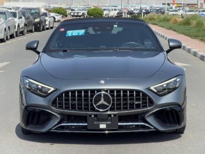 2023 Mercedes-Benz AMG SL 63 4.0-liter twin-turbocharged V8 Petrol Engine Grey Black Convertible