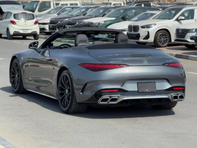 2023 Mercedes-Benz AMG SL 63 4.0-liter twin-turbocharged V8 Petrol Engine Grey Black Convertible