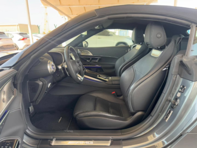 2023 Mercedes-Benz AMG SL 63 4.0-liter twin-turbocharged V8 Petrol Engine Grey Black Convertible