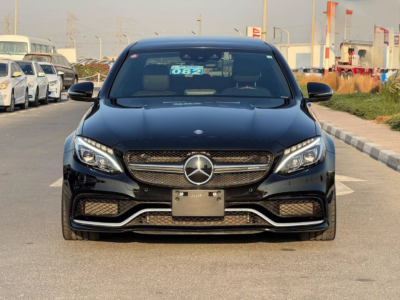 2017 Mercedes-Benz AMG C63 S 4.0-liter Twin-Turbocharged V8 Petrol Engine Black Red Sedan