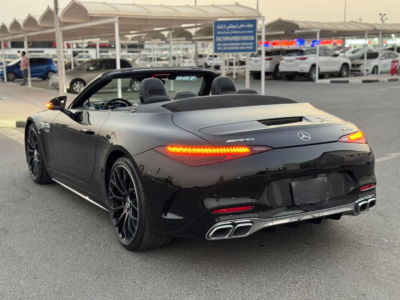 2023 Mercedes-Benz AMG SL 63 4.0-liter twin-turbocharged V8 Petrol Engine Black Convertible Clean Car
