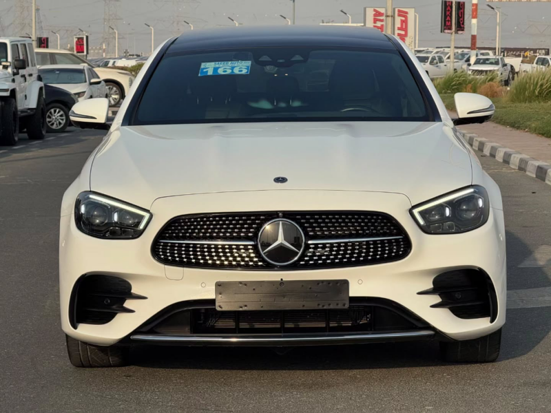 2021 Mercedes-Benz E350 2.0-liter turbocharged 4-cylinder Petrol Engine White Black Sedan