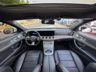 2021 Mercedes-Benz E350 2.0-liter turbocharged 4-cylinder Petrol Engine White Black Sedan