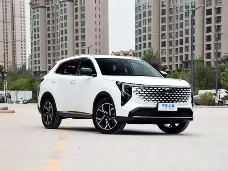 2026 Changan CS55 Plus Premium 4 Cylinders Petrol Engine White Black SUV Chinese Specs