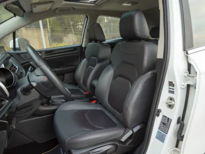 2024 JAC S3 Luxury 1.6 Litres 4 Cylinders Petrol Engine White Black SUV GCC Specs