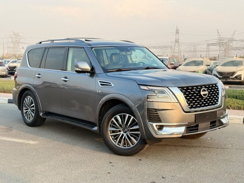 2022 NISSAN ARMADA SL 4WD 5.6L V8 VVT Petrol Engine Grey Black SUV American Specs