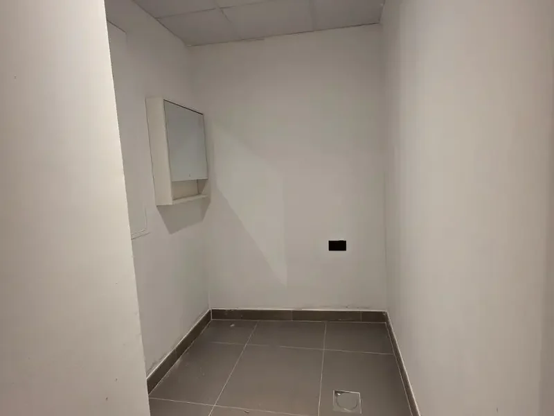 1,321 sqft For SALE | Spacious | 2 Bed | Balcony | Near to metro Mag 214 Tower