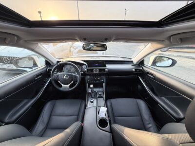 2014 LEXUS IS 250 2.5 Litres V6 Cylinders Petrol Engine White Black Sedan American Specs