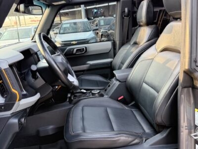 2021 FORD BRONCO 4X4 2.7 Litres 4 Cylinders Petrol Engine Grey Black SUV American Specs
