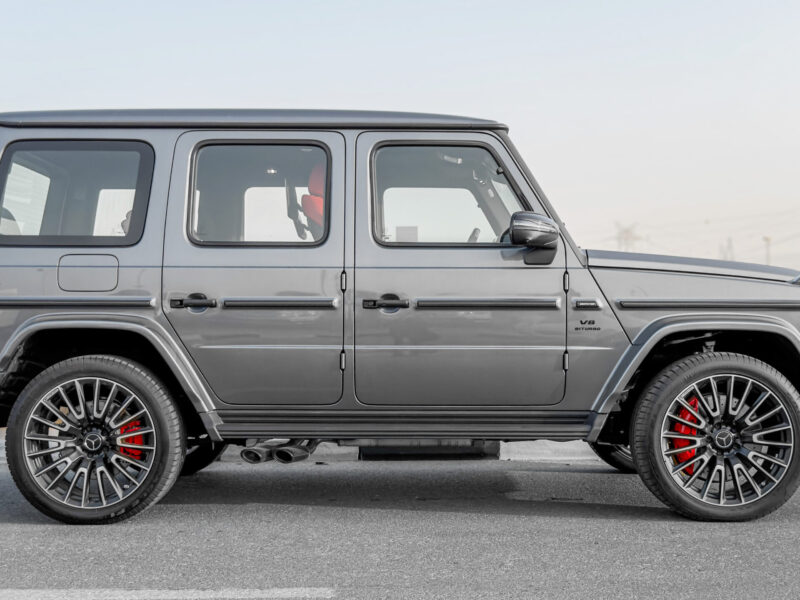 2026 Mercedes-Benz AMG G 63 4.0 Litres V8 Biturbo Petrol Engine Chino Grey Black-Red SUV