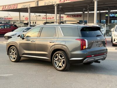2023 HYUNDAI PALISADE LIMITED 3.8 Litres V6 VVT Petrol Engine Grey Off-White SUV US Specs