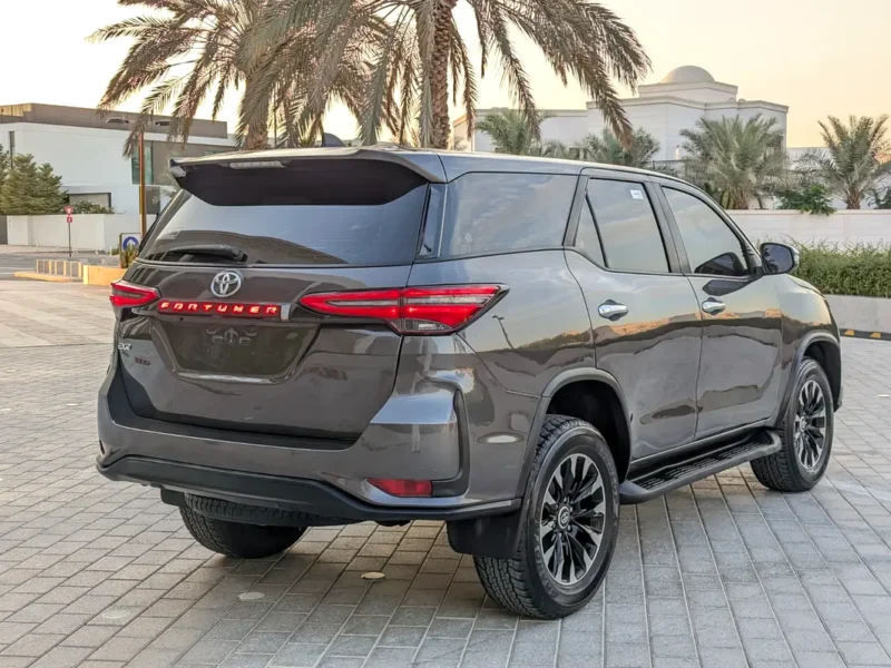 2016 Toyota Fortuner EXR Facelifted 2025 2.7 Litres V4 Petrol Engine Grey Orange SUV GCC Specs