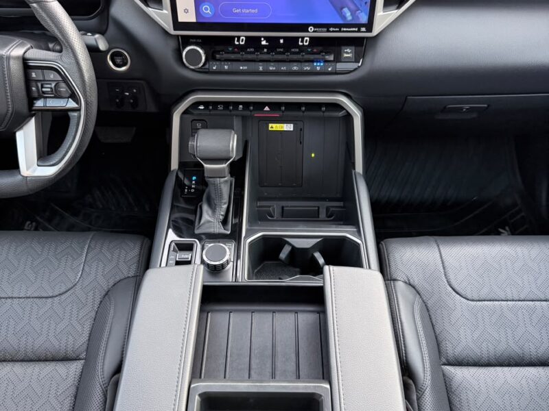 2023 TOYOTA TUNDRA LIMITED 4x4 3.4L V6 Cylinders Petrol Engine Dark Blue Black Pickup Truck