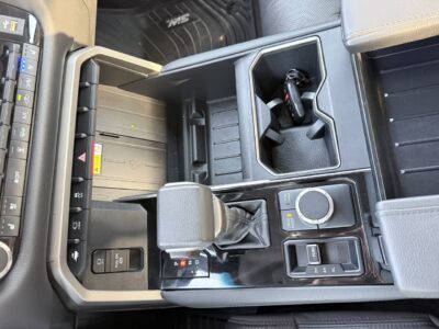 2023 TOYOTA TUNDRA LIMITED 4x4 3.4L V6 Cylinders Petrol Engine Dark Blue Black Pickup Truck