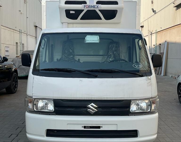 2027 Suzuki Carry Refrigerator 1.5L Four-Cylinder Petrol Engine White Black Mini Truck