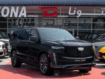 2024 Cadillac Escalade Sport Platinum 6.2 Litres V8 Petrol Engine Black SUV Japanese Specs