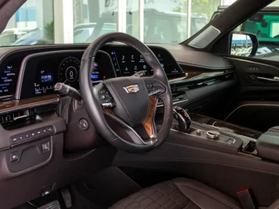 2024 Cadillac Escalade Sport Platinum 6.2 Litres V8 Petrol Engine Black SUV Japanese Specs