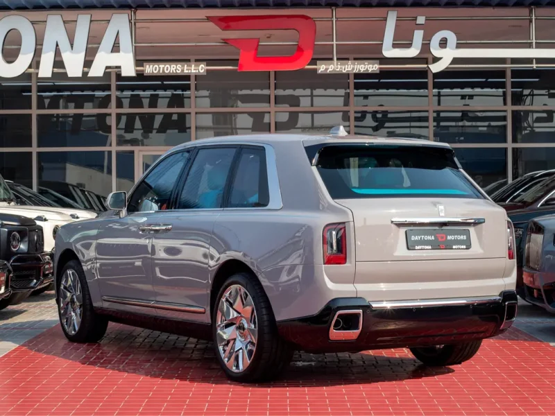 2025 Rolls-Royce Cullinan Silver Badge V12 Twin-Turbo 6.75L Grey blue SUV Japanese Specs