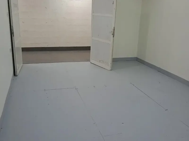 1050sqft Storage Warehouse Available for Rent in Al Quoz 3 (SD)