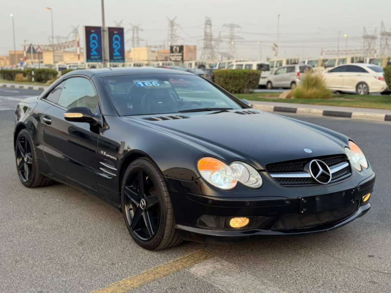2003 Mercedes-Benz SL55 AMG 5.4-liter V8 Supercharged Petrol Engine Black Coupe Clean Car