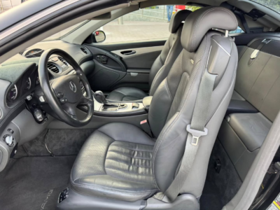 2003 Mercedes-Benz SL55 AMG 5.4-liter V8 Supercharged Petrol Engine Black Coupe Clean Car