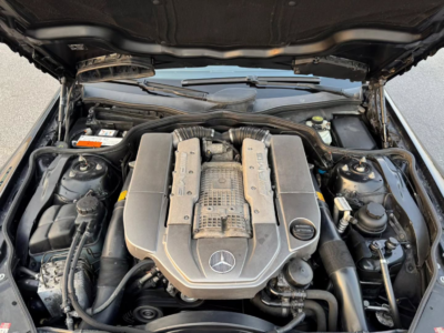 2003 Mercedes-Benz SL55 AMG 5.4-liter V8 Supercharged Petrol Engine Black Coupe Clean Car