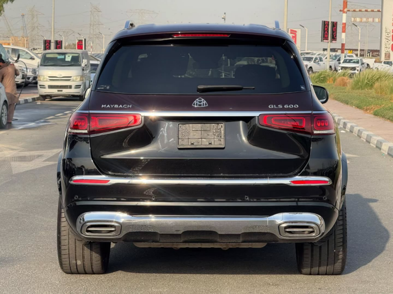 2021 MERCEDES-MAYBACH GLS 600 4.0 Litres V8 Biturbo Petrol Engine Black Maroon SUV Clean Car