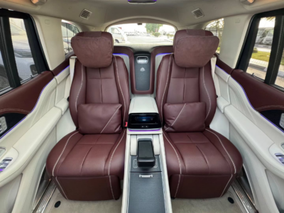 2021 MERCEDES-MAYBACH GLS 600 4.0 Litres V8 Biturbo Petrol Engine Black Maroon SUV Clean Car