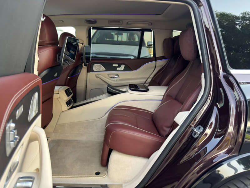 2021 MERCEDES-MAYBACH GLS 600 4.0 Litres V8 Biturbo Petrol Engine Black Maroon SUV Clean Car