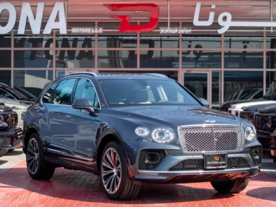 2021 Bentley Bentayga Standard 4.0L V8 Twin-Turbo Engine Grey Black SUV Japanese Specs