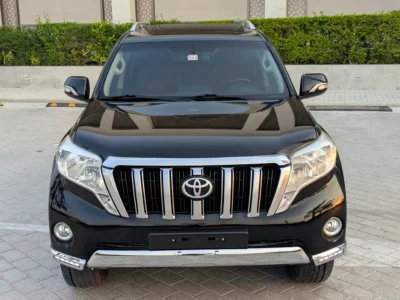 2017 Toyota Prado VXR 2.7 Litres 4-Cylinder Petrol Engine Black Brown SUV GCC Specs
