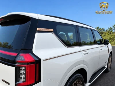 2027 Nissan Patrol LE PLATINUM 3.5-liter twin-turbocharged V6 Engine White Maroon SUV GCC