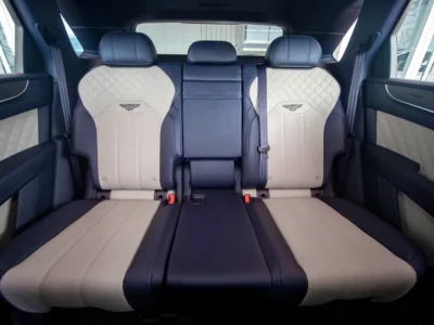 2021 Bentley Bentayga Standard 4.0L V8 Twin-Turbo Engine Grey Black SUV Japanese Specs