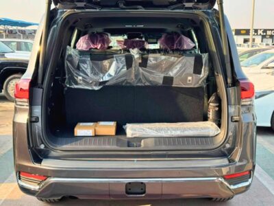 2026 Toyota Land Cruiser VX 3.3 Litres 6 Cylinders Diesel Twin-Turbo Engine Grey Black SUV