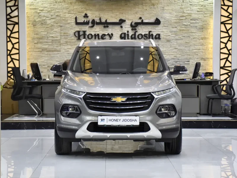 2022 Chevrolet Groove Premier 4 Cylinders Petrol Engine Silver Black Crossover GCC Specs
