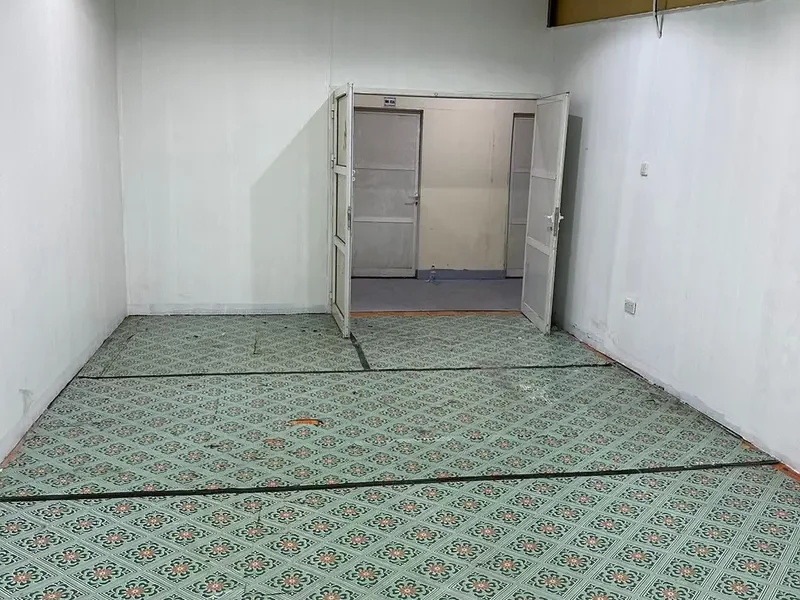 350 sqft COMPACT and ECONOMICAL SMALL MEZZANINE FLOOR STORAGE UNIT - EASY ON THE POCKET