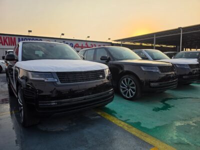 2027 Land Rover RANGE ROVER 4.4 Litres 8 Cylinders Twin Turbo Petrol Engine Black Tan SUV
