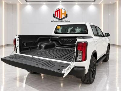 2027 TOYOTA HILUX DC 2.8L 4 Cylinders Turbo Diesel Engine White Black Pickup Truck 4X4